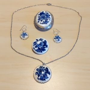 Necklace/Locket/Pin/Earrings Set